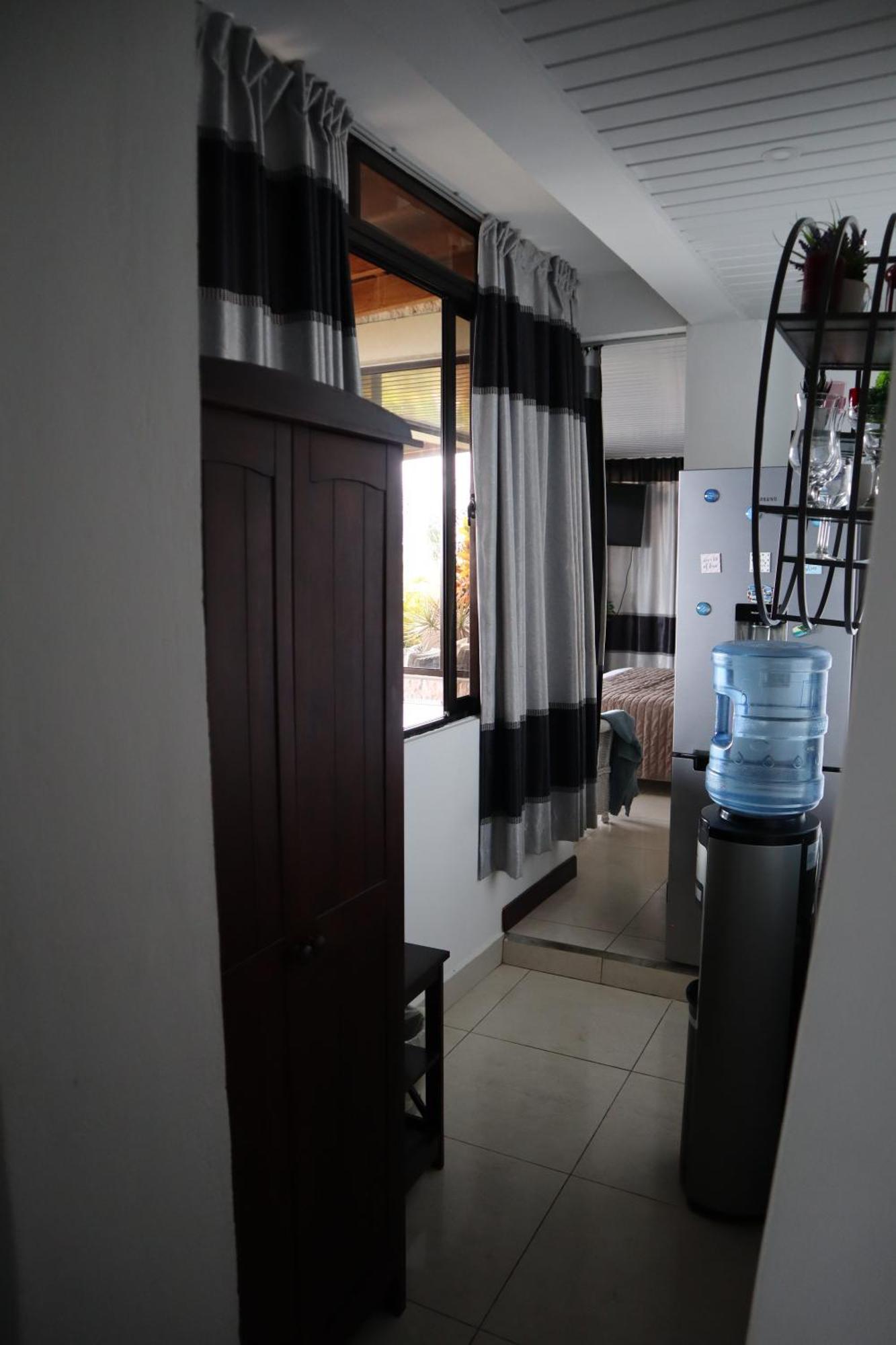 Hotel 180 Degrees Self-Catering Victoria Exterior foto