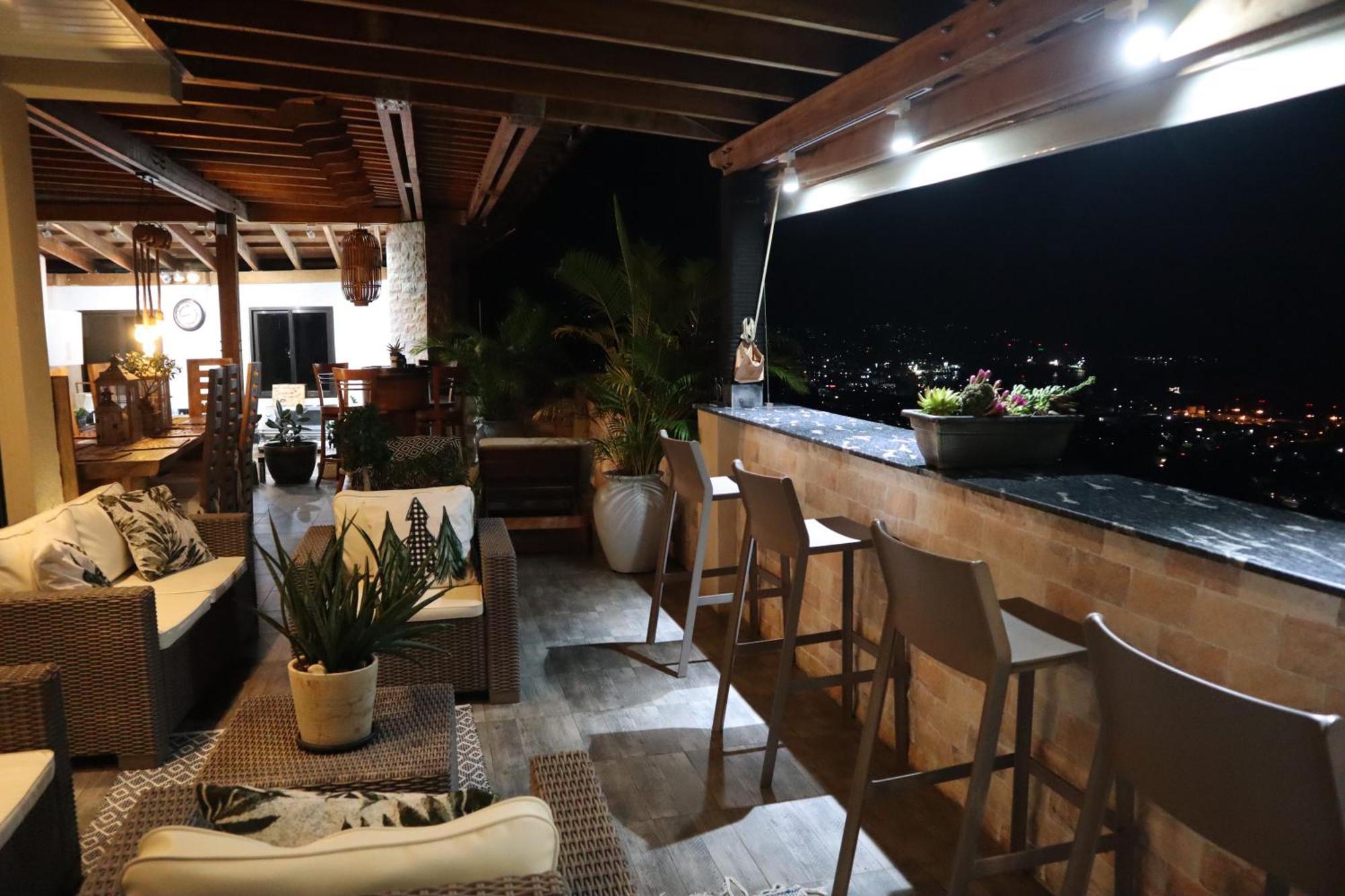 Hotel 180 Degrees Self-Catering Victoria Exterior foto
